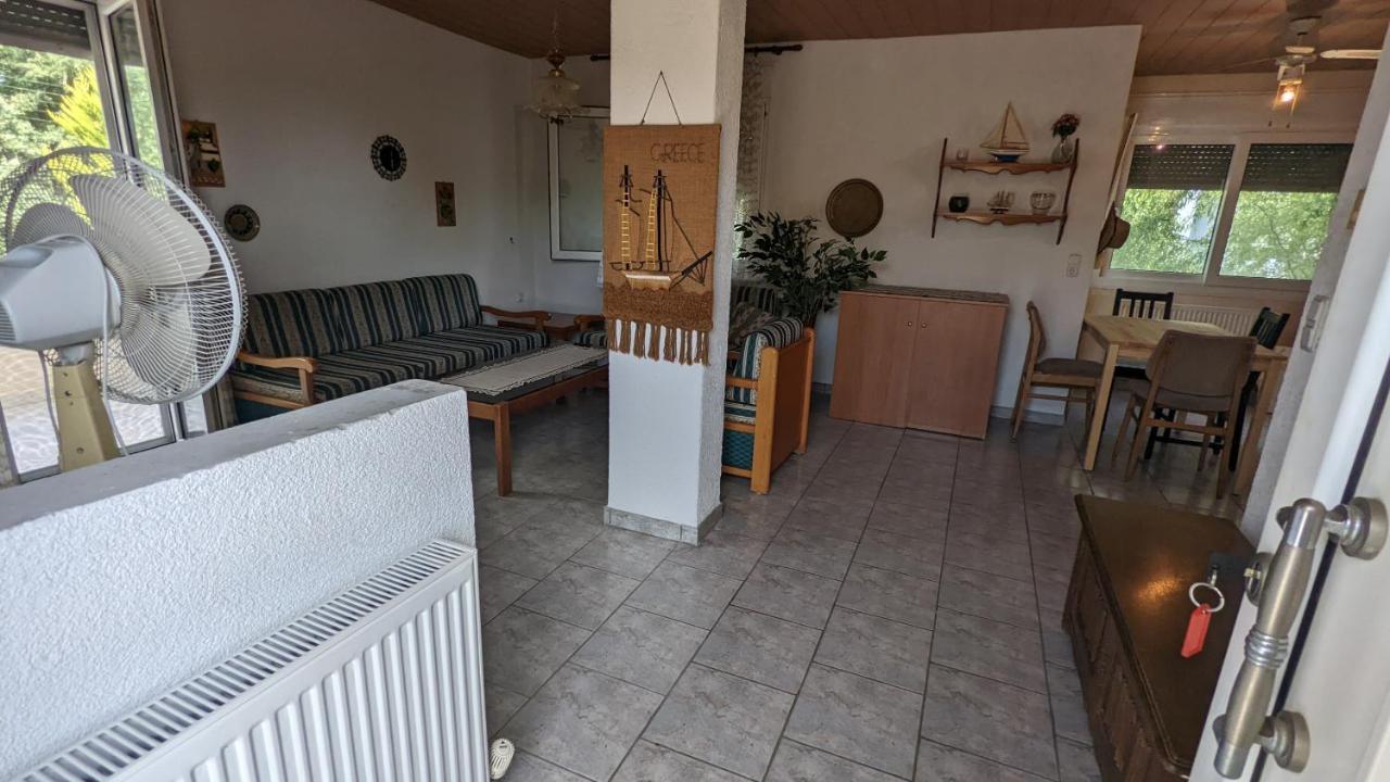 Moustaki Apartment Keramoti  Luaran gambar